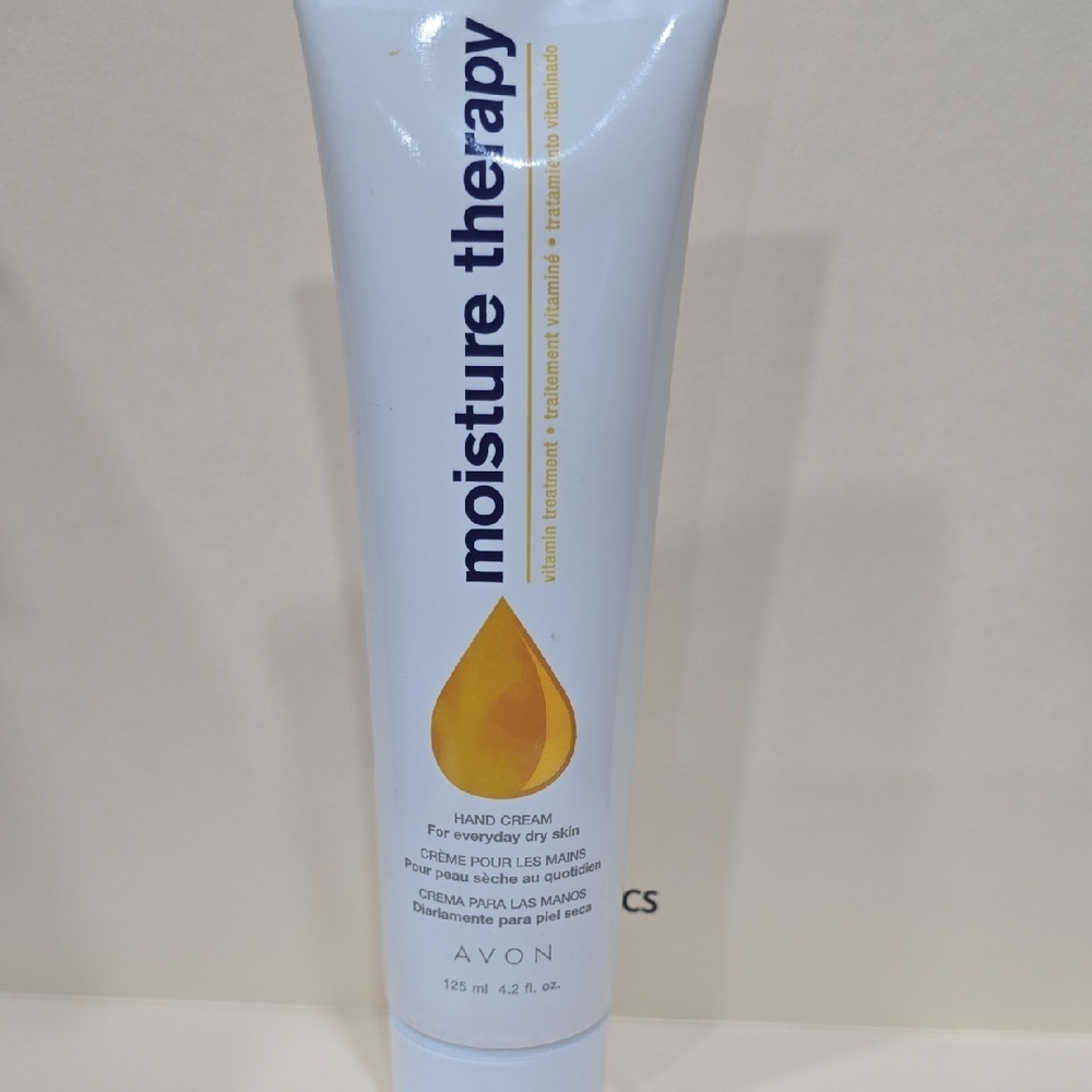 Avon Moisture Therapy Hand Cream with Orange Accent